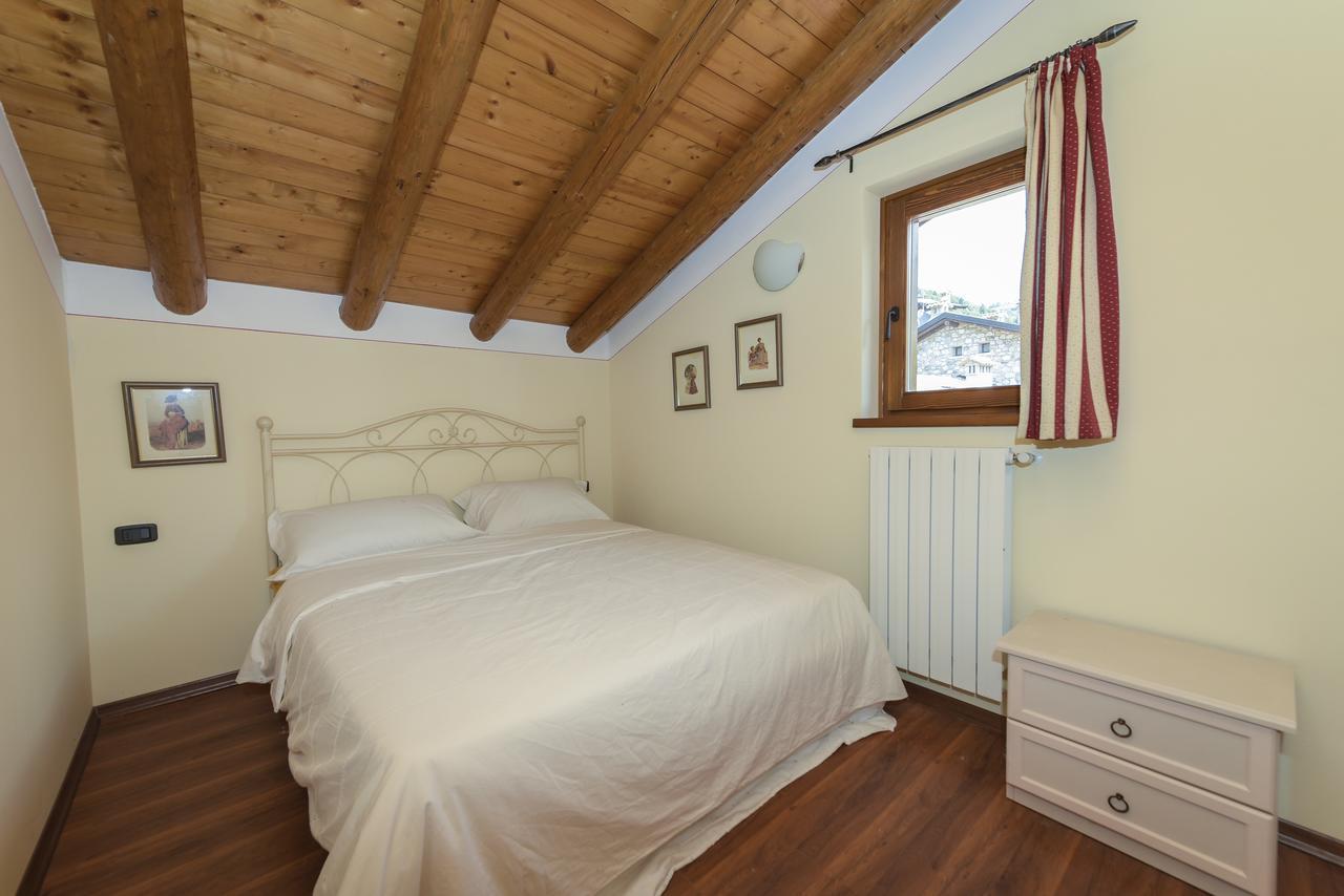 Residenza Borgo Antico Villa Paratico Luaran gambar