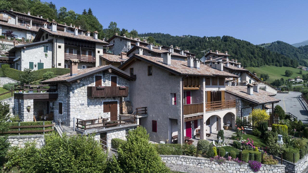 Residenza Borgo Antico Villa Paratico Luaran gambar