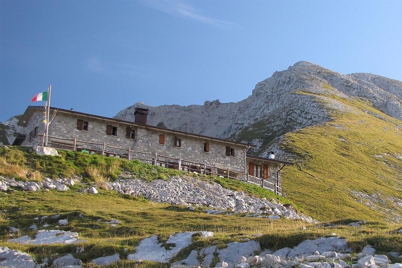 Residenza Borgo Antico Villa Paratico Luaran gambar