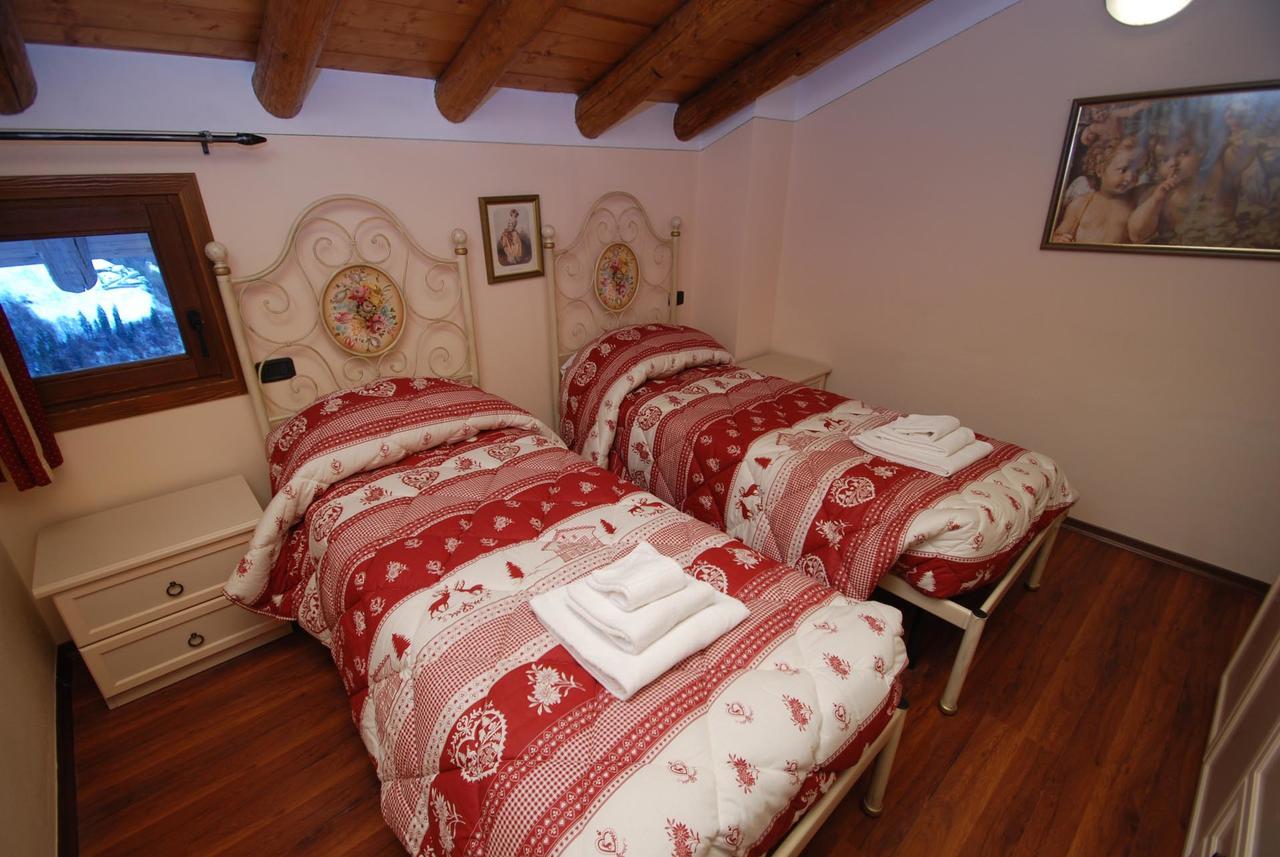 Residenza Borgo Antico Villa Paratico Luaran gambar