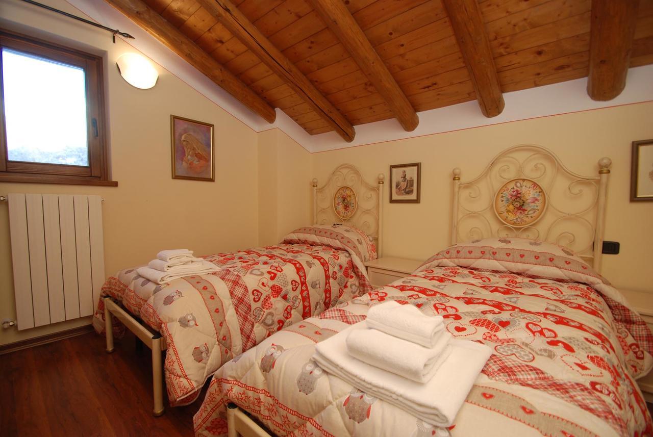 Residenza Borgo Antico Villa Paratico Luaran gambar