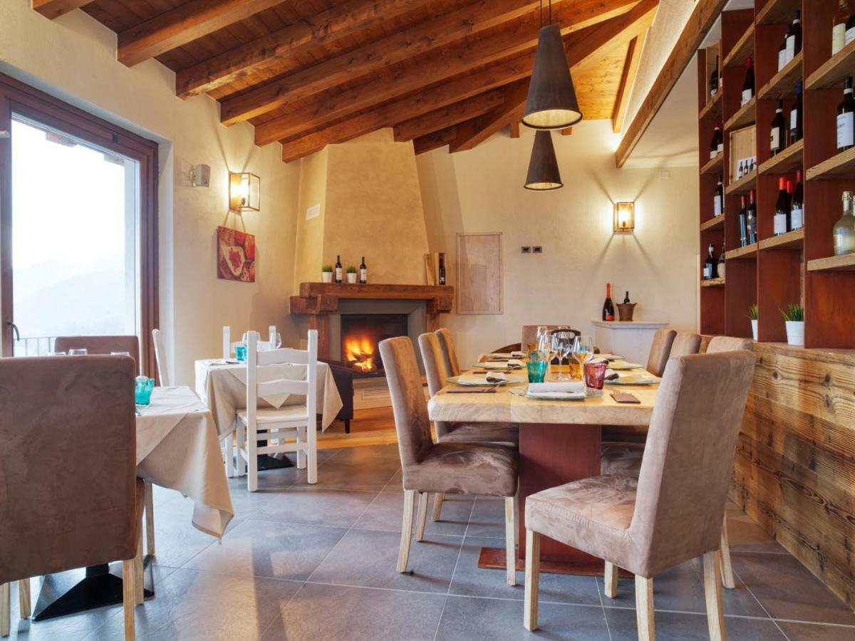 Residenza Borgo Antico Villa Paratico Luaran gambar